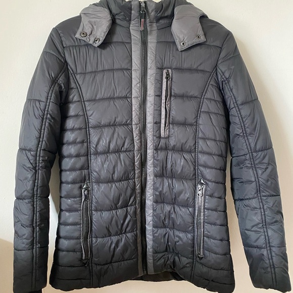 Black Jacket w/ Removable Hood - Picture 2 of 3